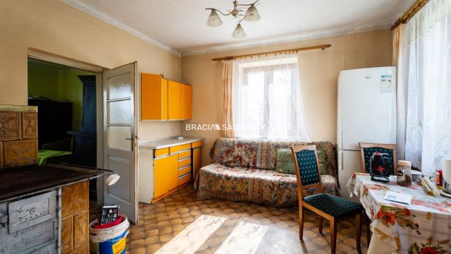 dom wolnostojący, 4 pokoje Łazany. Zdjęcie 32