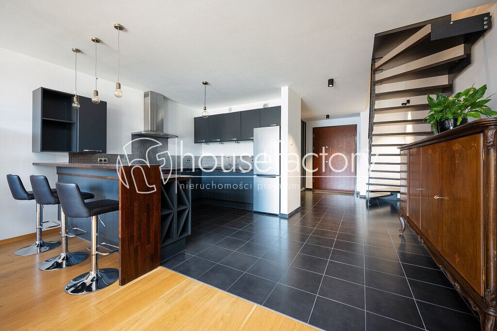 Mieszkanie 3-pokojowe Łódź, ul. ks. bp. Wincentego Tymienieckiego. Zdjęcie 6