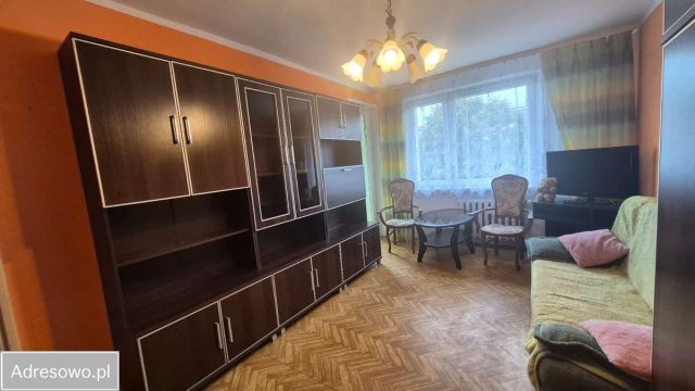 Mieszkanie 3-pokojowe Jelenia Góra Zabobrze, ul. Karola Szymanowskiego. Zdjęcie 1