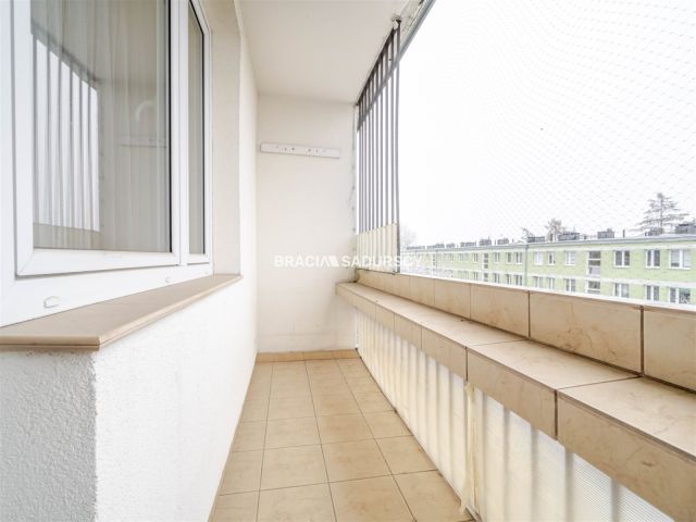 Mieszkanie 3-pokojowe Kraków Bieńczyce, os. Tysiąclecia. Zdjęcie 4