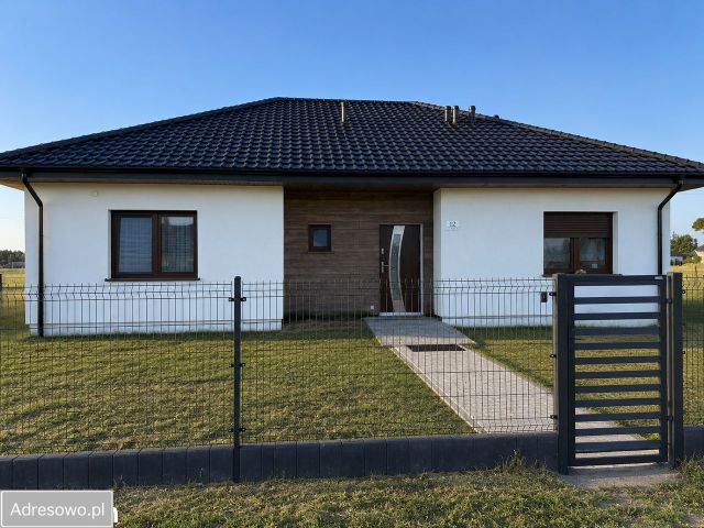 dom wolnostojący, 4 pokoje Obrowo, ul. Liliowa. Zdjęcie 1