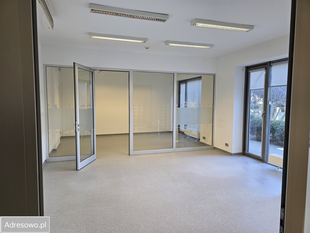 Biuro Oleśnica, ul. Bolesława Krzywoustego. Zdjęcie 5