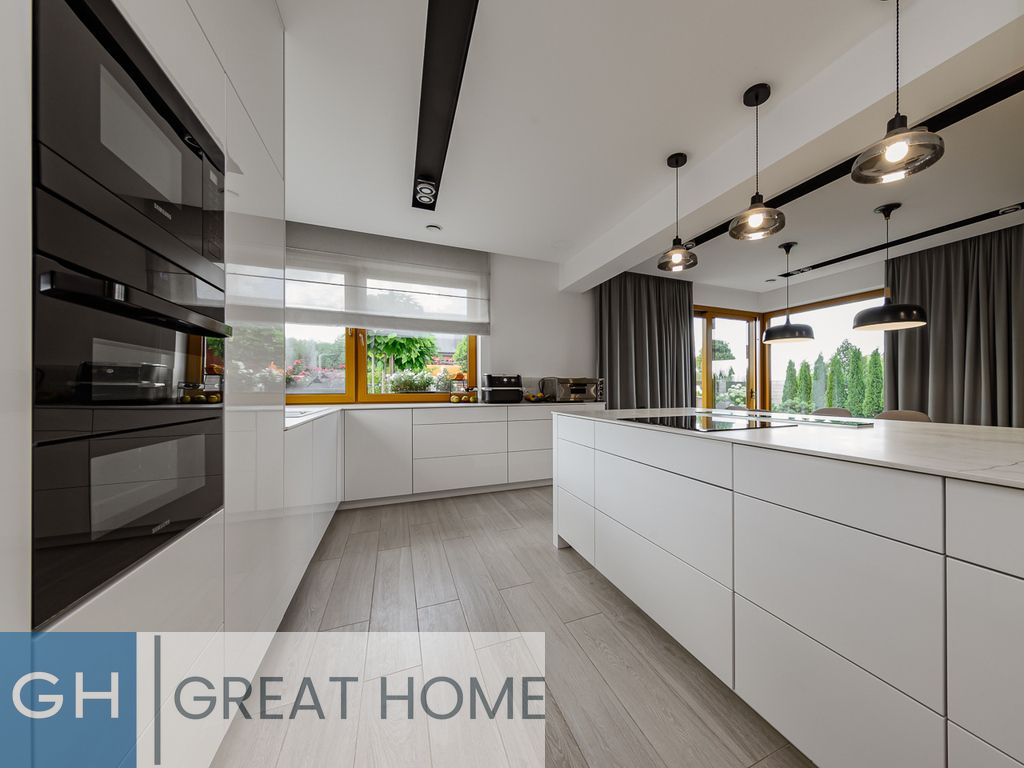 dom wolnostojący, 5 pokoi Wyględy. Zdjęcie 8