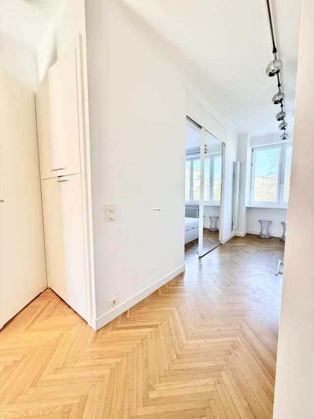 Mieszkanie 2-pokojowe Warszawa Śródmieście, al. Wyzwolenia. Zdjęcie 2