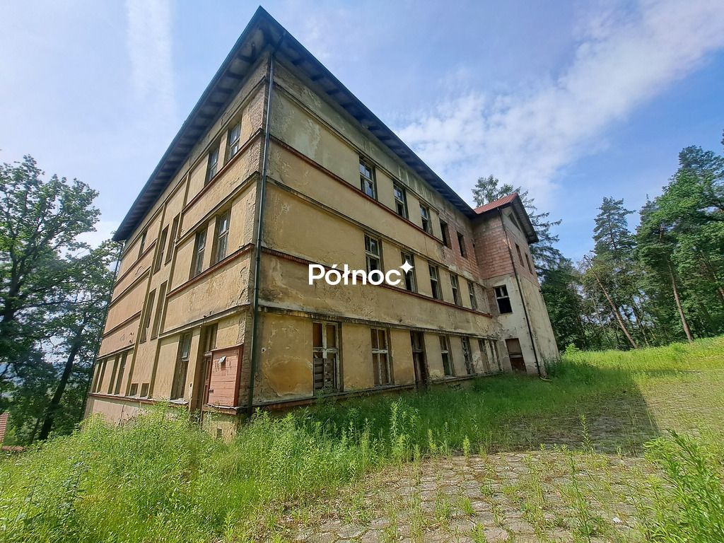 Nieruchomość komercyjna Radziszów. Zdjęcie 3