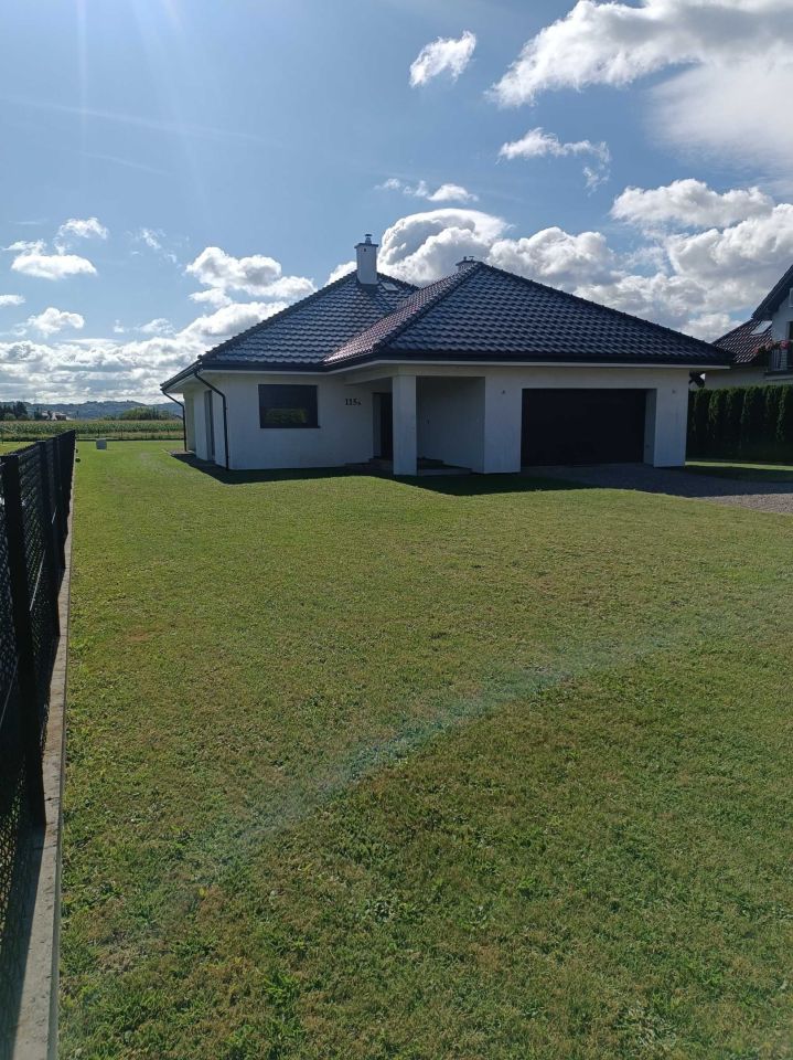 dom wolnostojący Zakrzów