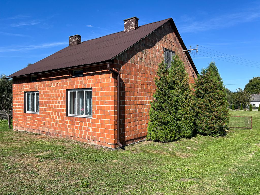 dom wolnostojący, 4 pokoje Przewrotne. Zdjęcie 3