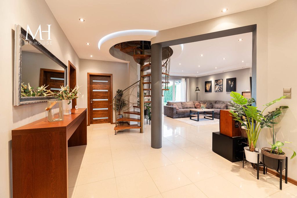 dom wolnostojący, 5 pokoi Pabianice. Zdjęcie 9