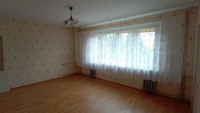 Mieszkanie 3-pokojowe Brzeg Dolny, ul. Jana Pawła II. Zdjęcie 1