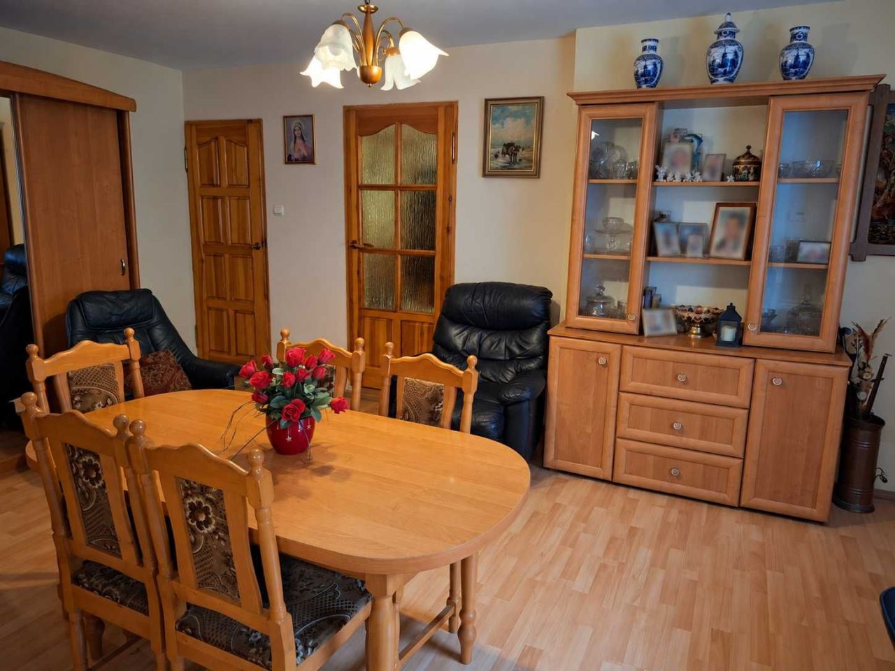 bliźniak, 7 pokoi Bielawa, ul. Bohaterów Getta. Zdjęcie 3