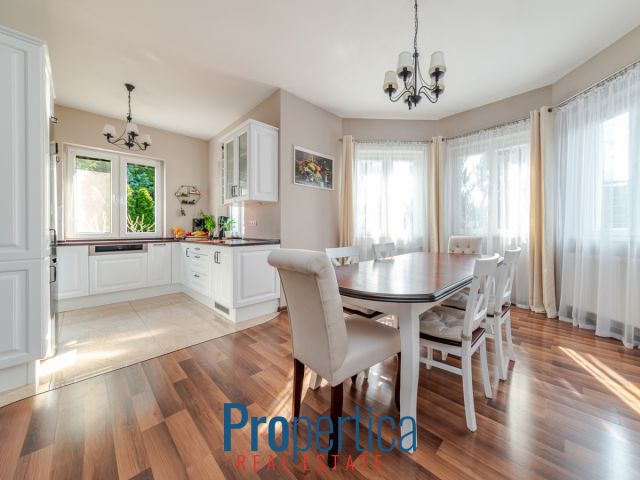 dom wolnostojący, 5 pokoi Stare Załubice, ul. Nowinkowa. Zdjęcie 1