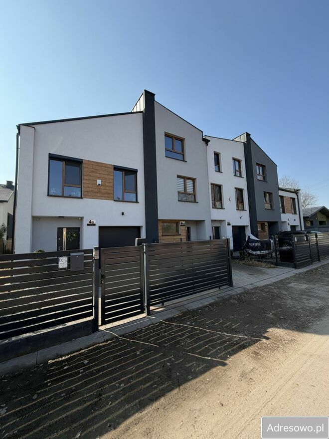 dom szeregowy, 5 pokoi Marki, ul. Warmińska. Zdjęcie 1