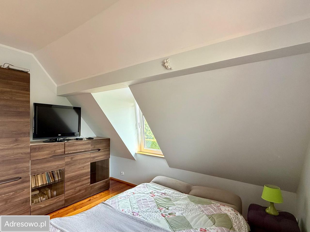 dom wolnostojący, 4 pokoje Rębielcz, ul. Miła. Zdjęcie 3