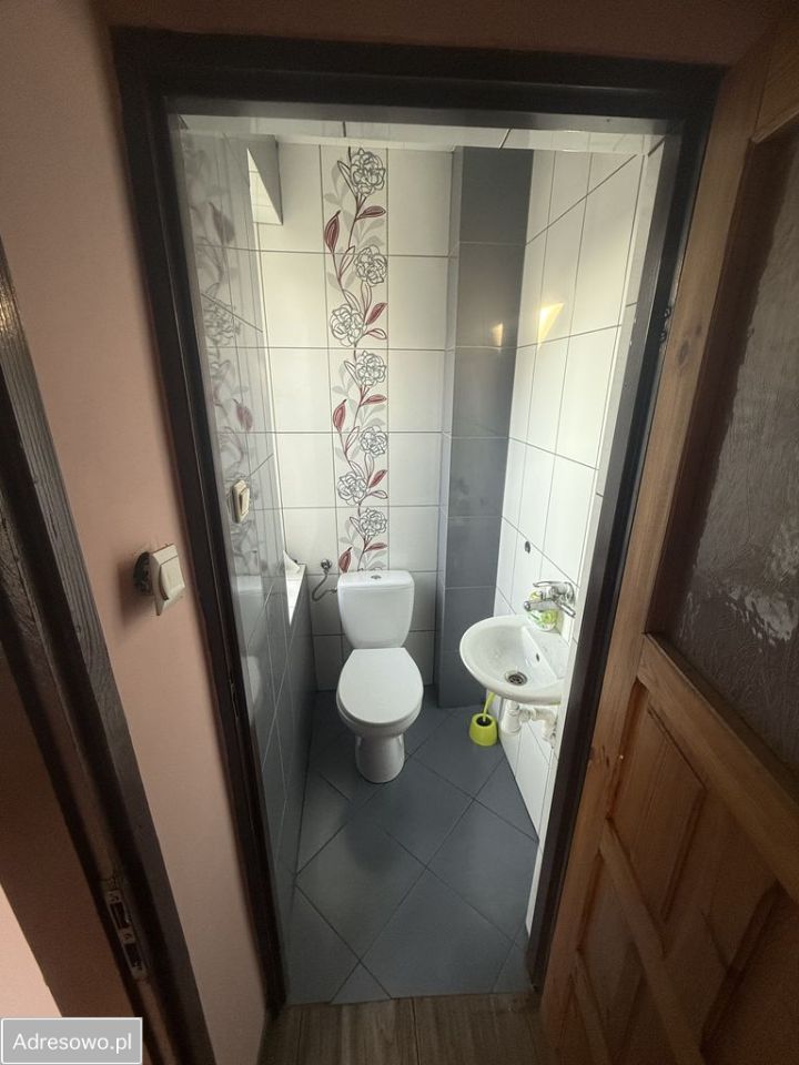 dom wolnostojący, 5 pokoi Krzyż. Zdjęcie 15