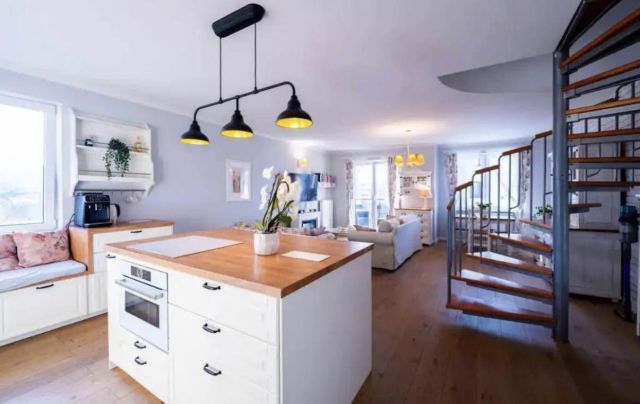 Mieszkanie 4-pokojowe Wadowice Gotowizna, ul. Zegadłowicza 39. Zdjęcie 1