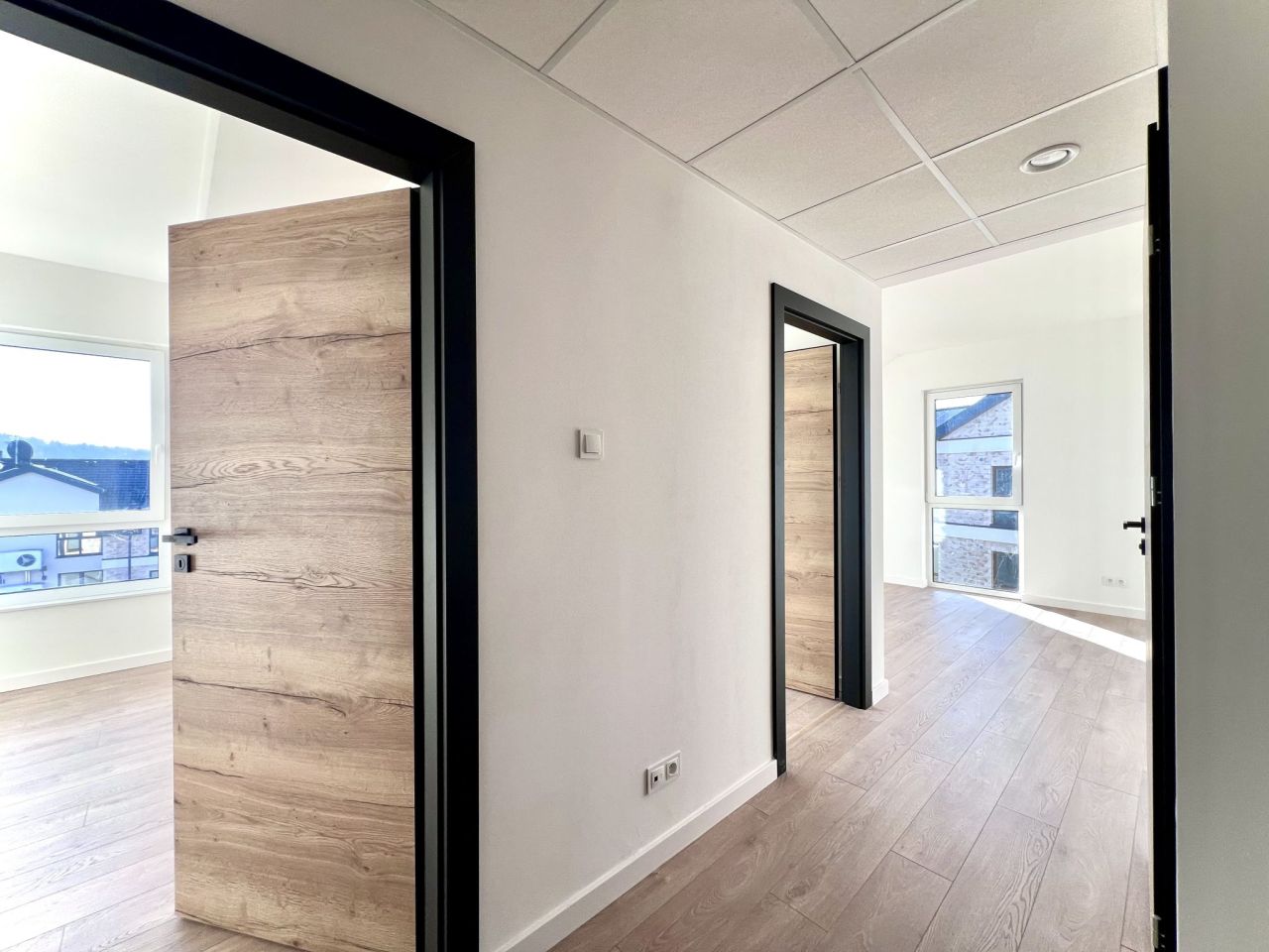 Mieszkanie 3-pokojowe Myślenice. Zdjęcie 8