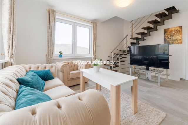 bliźniak, 4 pokoje Zabierzów, ul. Białych Brzóz. Zdjęcie 2