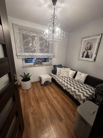 dom wolnostojący Złotniki. Zdjęcie 25