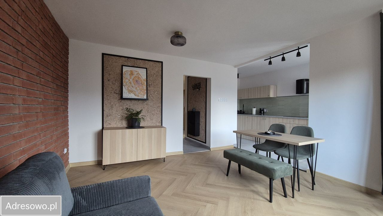 Mieszkanie 3-pokojowe Wałbrzych Biały Kamień. Zdjęcie 8