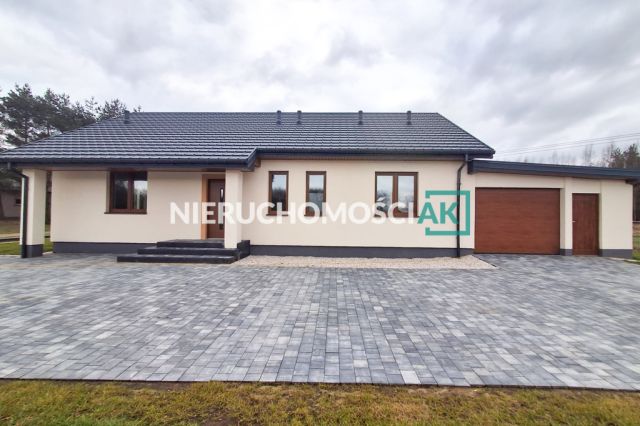 dom wolnostojący, 4 pokoje Pogoń Lubstowska. Zdjęcie 2