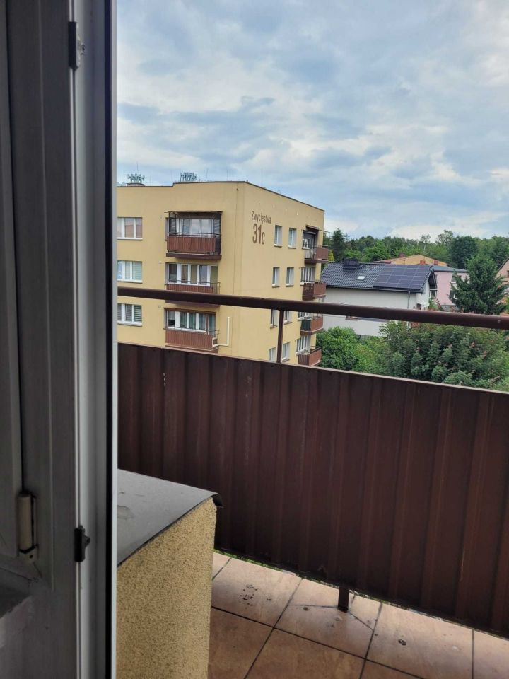 Mieszkanie 1-pokojowe Rybnik Chwałowice. Zdjęcie 3