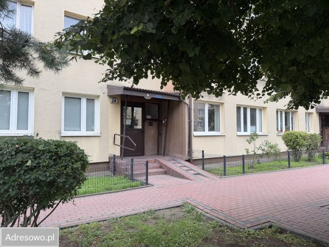 Mieszkanie 2-pokojowe Nowy Dwór Mazowiecki, ul. Bohaterów Modlina. Zdjęcie 1