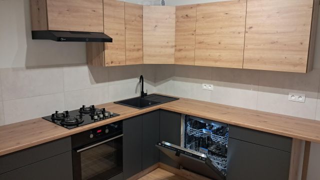 Mieszkanie 3-pokojowe Sulechów, os. Nadodrzańskie. Zdjęcie 1