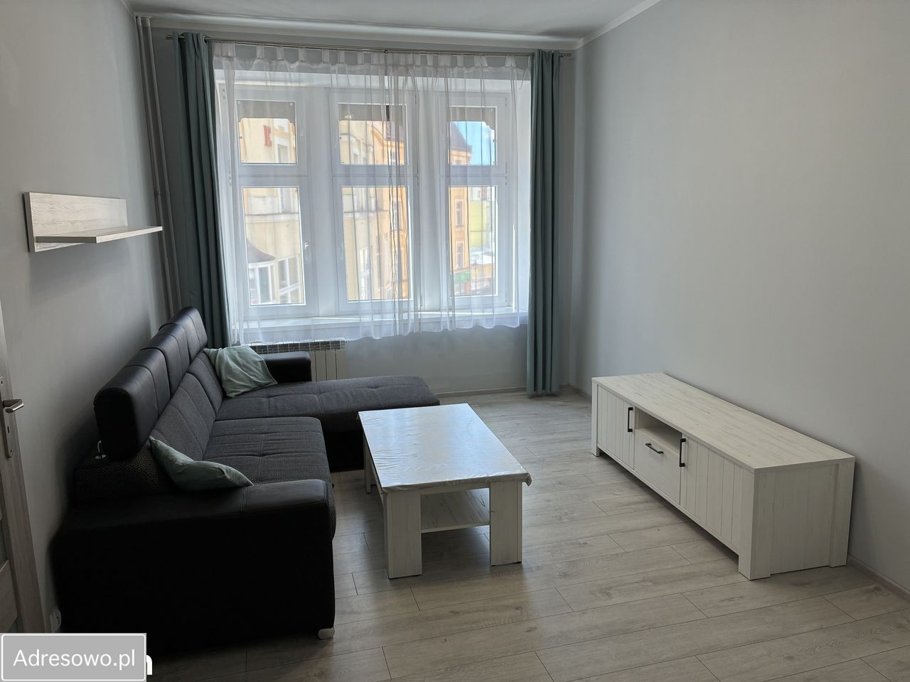 Mieszkanie 2-pokojowe Jelenia Góra Centrum, ul. 1 Maja. Zdjęcie 2