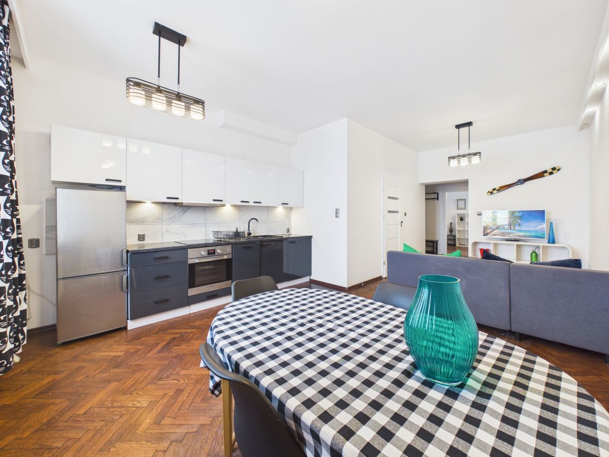 Mieszkanie 3-pokojowe Gdynia Śródmieście, ul. Podjazd. Zdjęcie 2