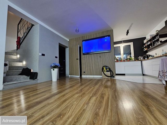 bliźniak, 4 pokoje Dosin, ul. Oliwkowa. Zdjęcie 1