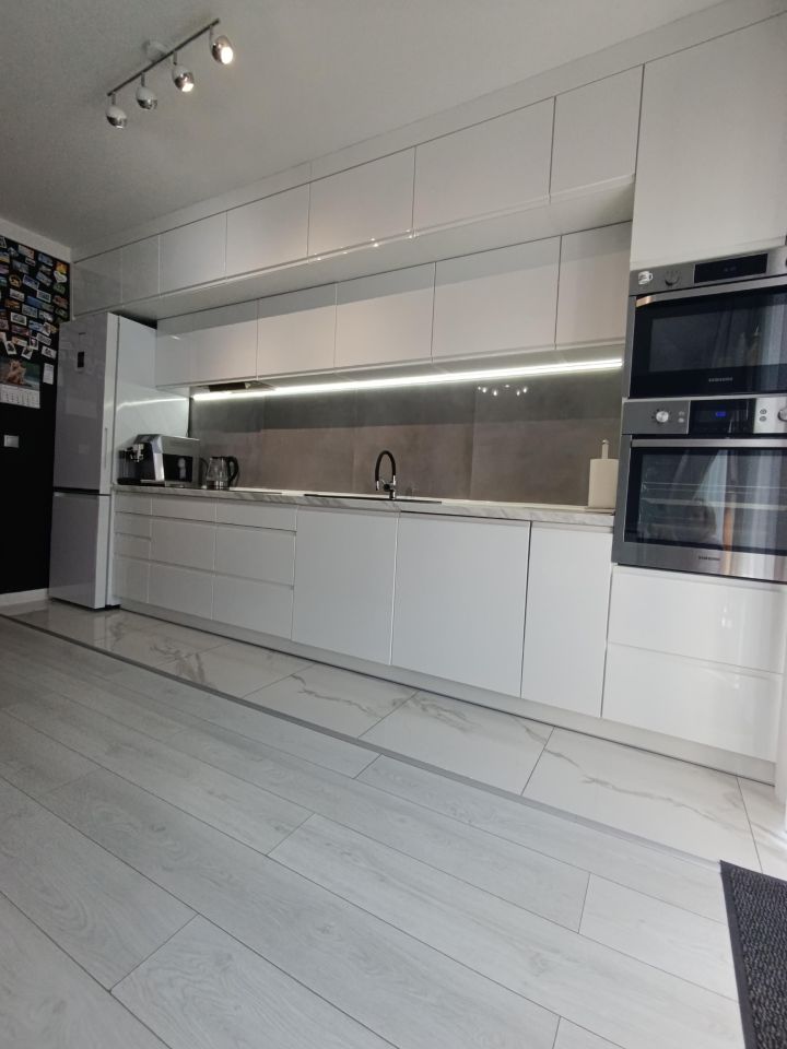 bliźniak, 4 pokoje Kiełczów, ul. Polna