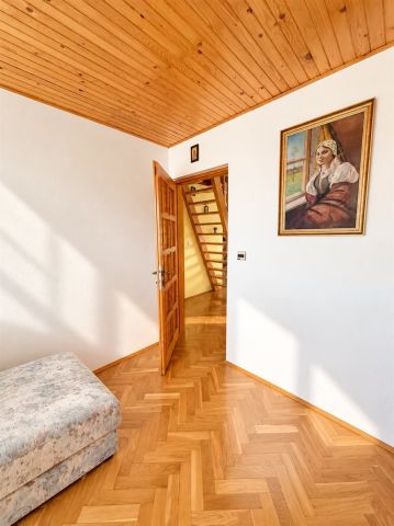 dom wolnostojący, 7 pokoi Międzybrodzie Żywieckie. Zdjęcie 8