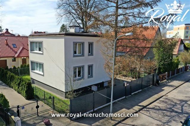 dom wolnostojący, 5 pokoi Koszalin Jedliny, ul. Józefa Wybickiego. Zdjęcie 1