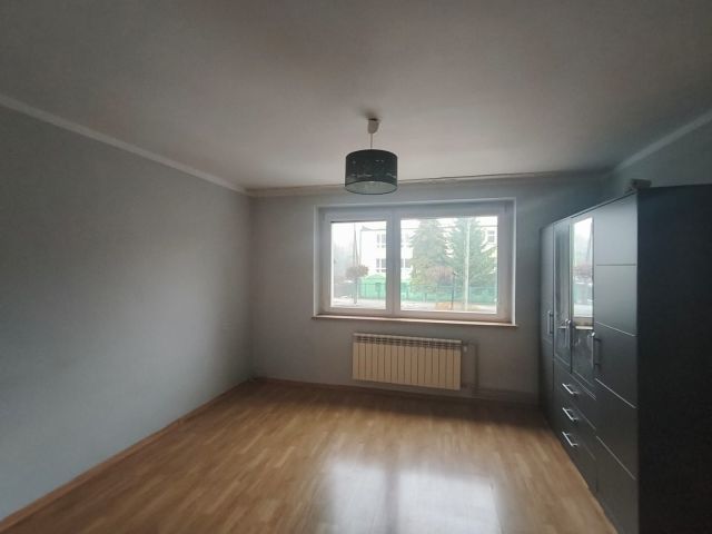 bliźniak, 3 pokoje Skoczów Centrum. Zdjęcie 1