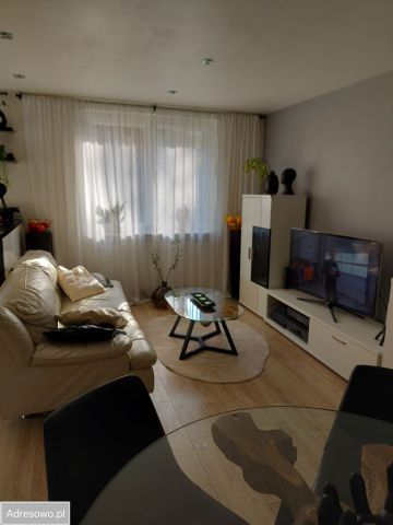 Mieszkanie 3-pokojowe Katowice Piotrowice. Zdjęcie 1