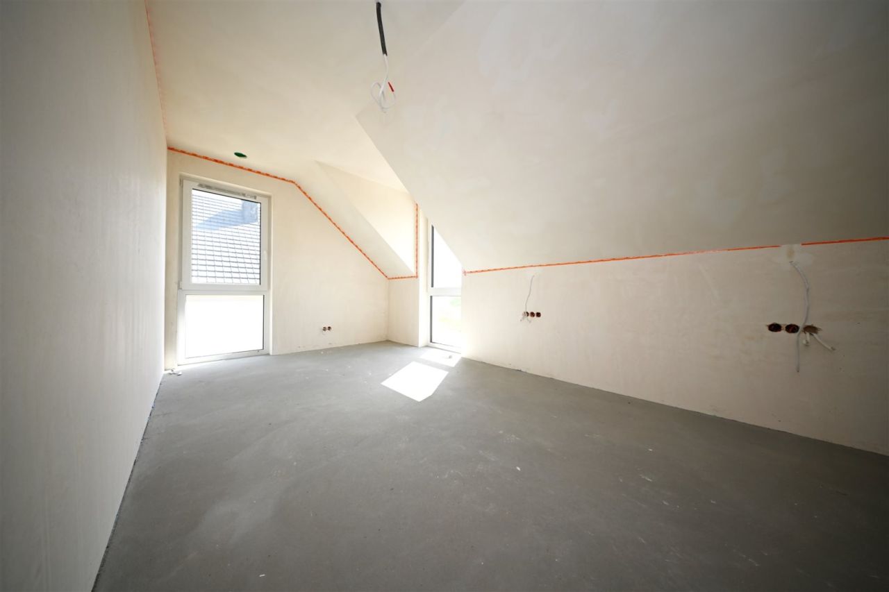 bliźniak, 5 pokoi Turka. Zdjęcie 14