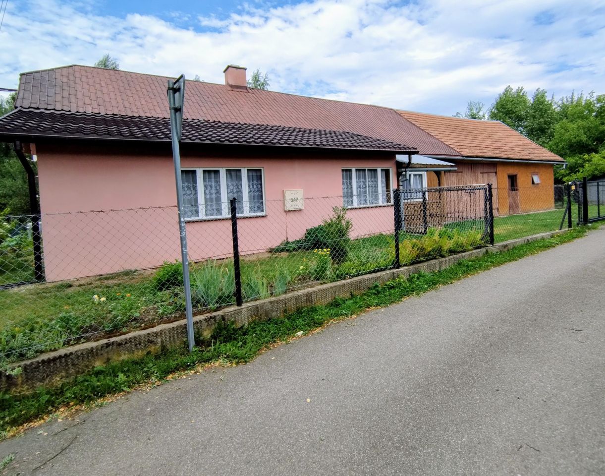 dom wolnostojący, 2 pokoje Długie, ul. Dolna. Zdjęcie 5