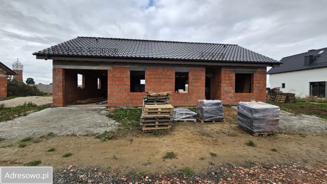 dom wolnostojący, 3 pokoje Grodków, ul. Zawadzkiego. Zdjęcie 1