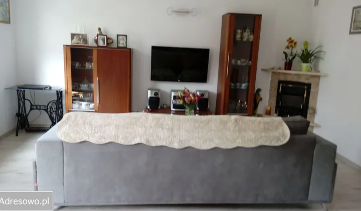 Mieszkanie 3-pokojowe Łomianki, ul. Sierakowska