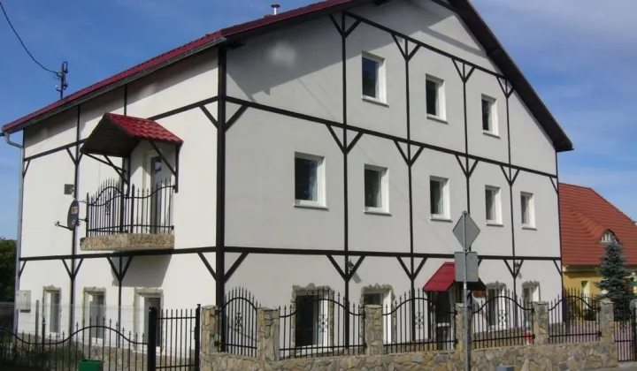 dom wolnostojący Sosnówka, ul. Karkonoska