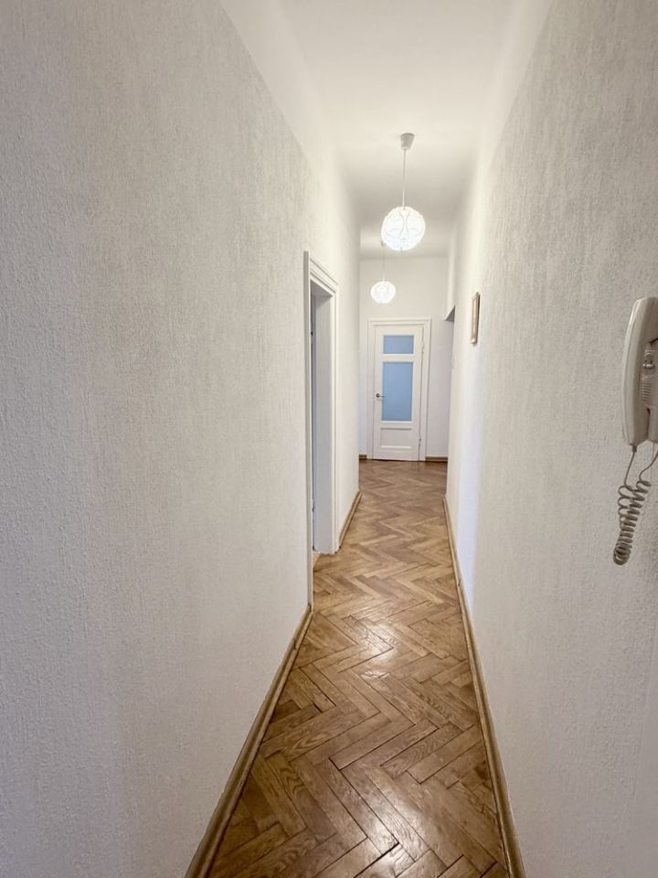 Mieszkanie 3-pokojowe Warta. Zdjęcie 4