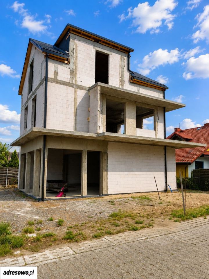 dom wolnostojący Rumia, ul. Ceynowy. Zdjęcie 3