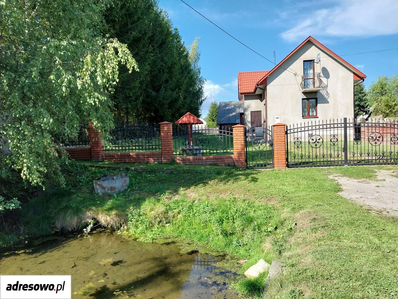 dom wolnostojący, 3 pokoje Mikułowice. Zdjęcie 2