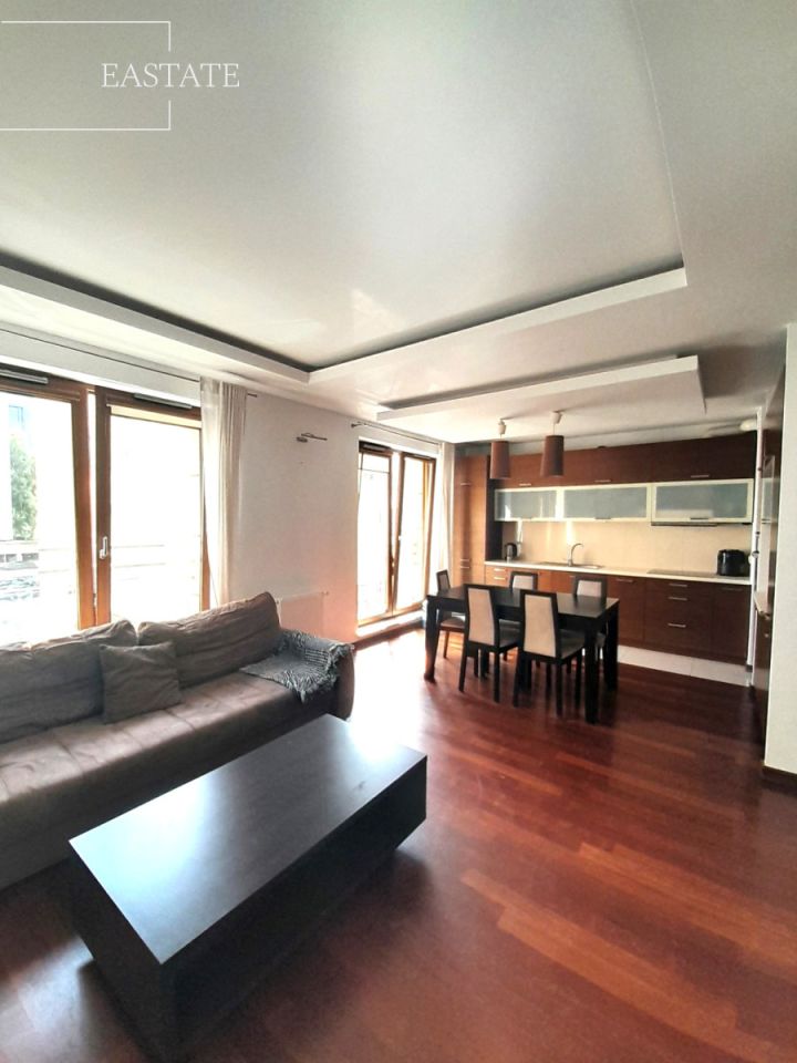 Mieszkanie 3-pokojowe Warszawa Wola, ul. Sienna. Zdjęcie 2