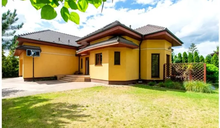 dom wolnostojący, 6 pokoi Luboń Lasek, ul. Wiejska