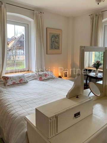 dom wolnostojący, 10 pokoi Dębowy Gaj. Zdjęcie 8