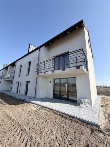 dom szeregowy, 5 pokoi Sobienie Szlacheckie. Zdjęcie 1