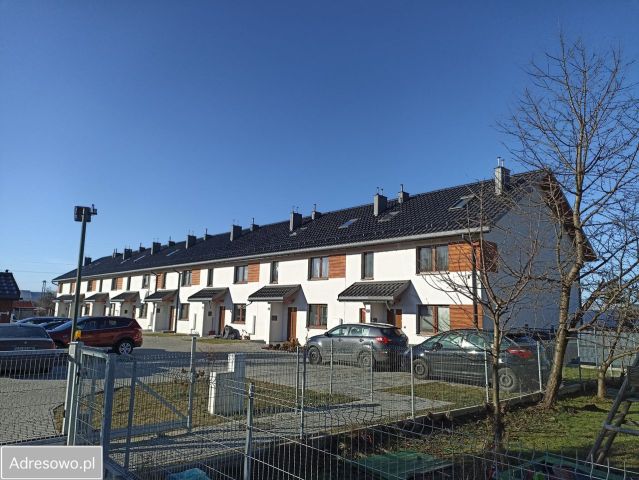 Mieszkanie 4-pokojowe Nowy Sącz, ul. gen. Józefa Sowińskiego. Zdjęcie 1