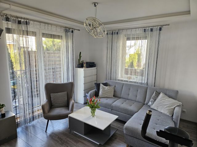 Mieszkanie 3-pokojowe Reda, ul. Olimpijska. Zdjęcie 2