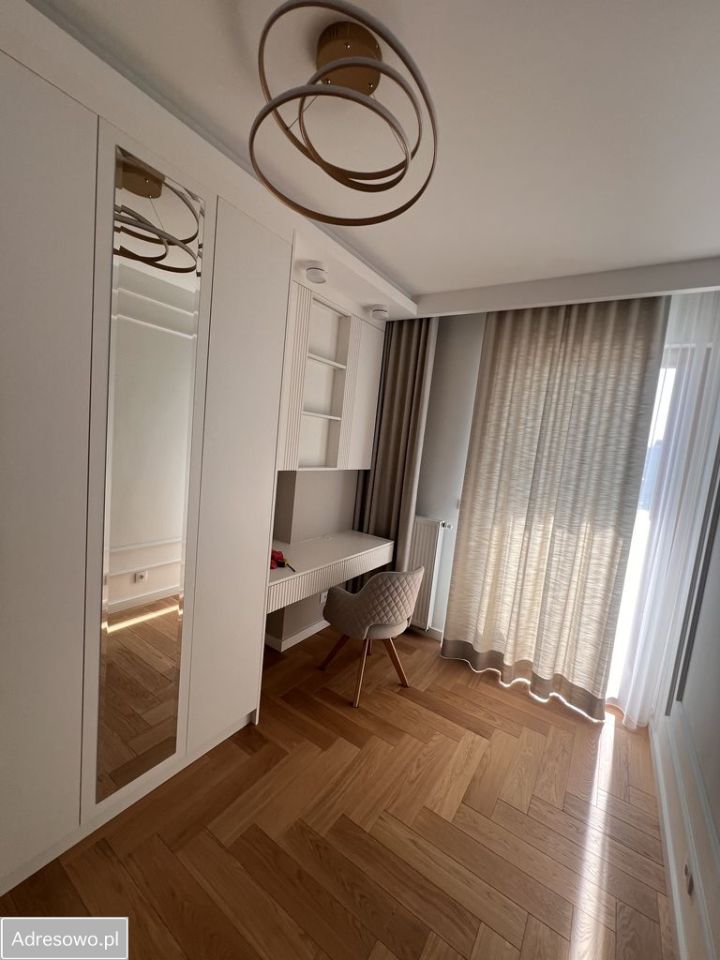 Mieszkanie 3-pokojowe Warszawa Kabaty, ul. Jerzego Iwanowa Szajnowicza. Zdjęcie 2